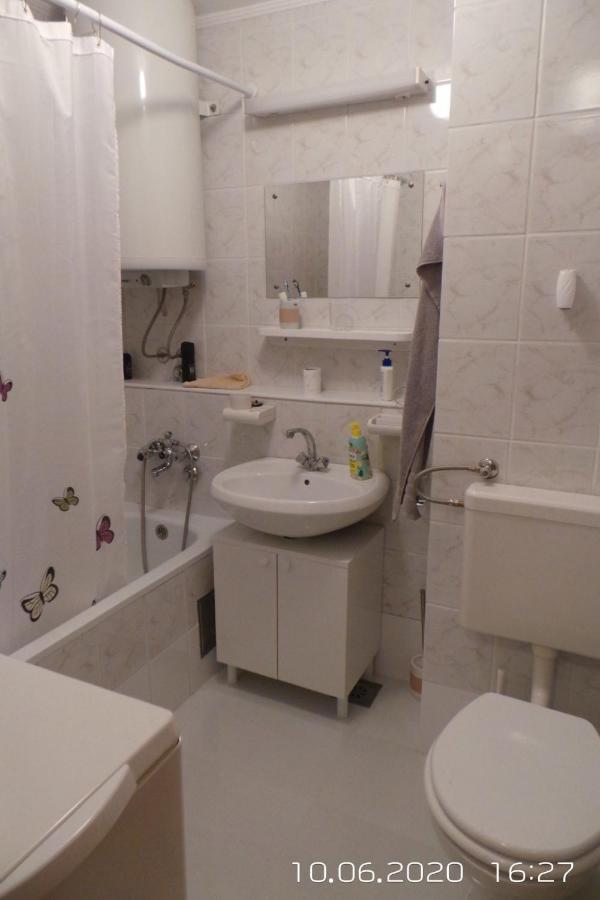 Walk Apartment Вуковар Экстерьер фото