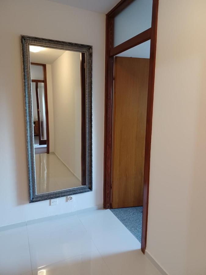 Walk Apartment Вуковар Экстерьер фото